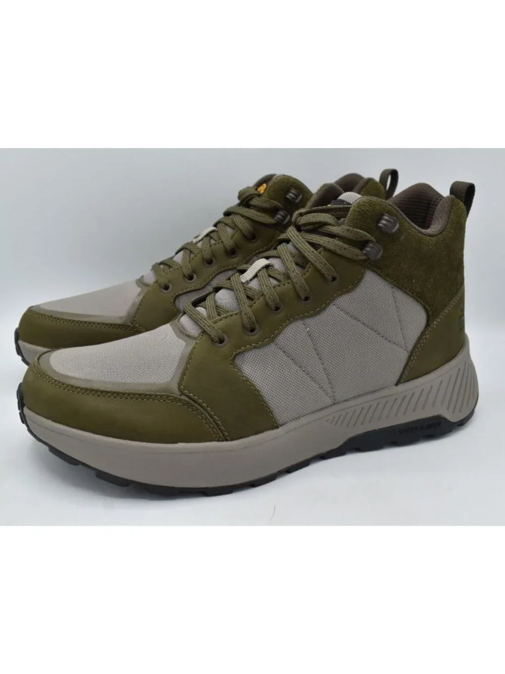 Teva Men Size 10.5 Ellwood Mid Rapid Proof Olive Leather Waterproof Hiking Boots